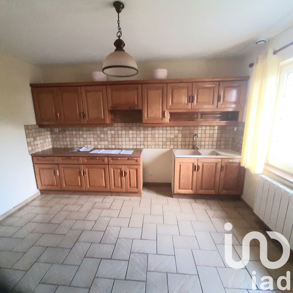 vente Maison - 5 pièce(s) - 110 m² Carhaix-Plouguer (29270)