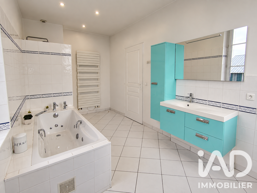 à vendre  Maison Autheuil-Authouillet (27490)