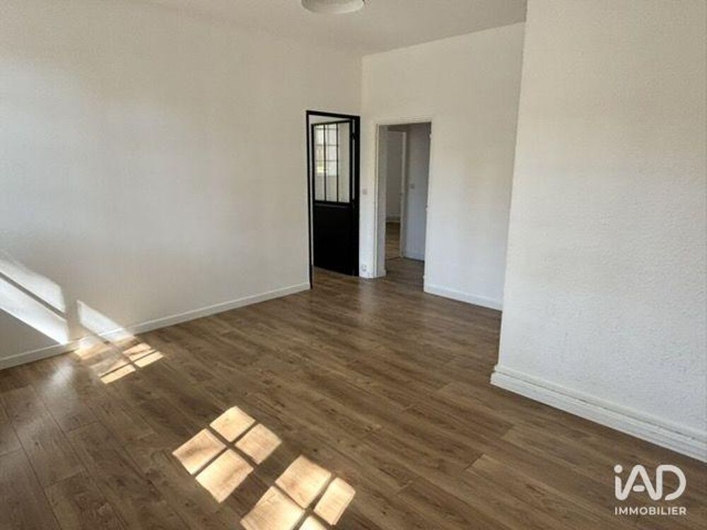   Location Bureaux 65 m&sup2; 