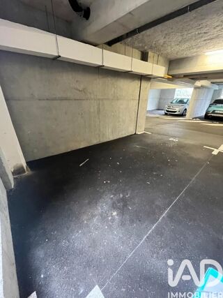  Parking / Garage à vendre 12 m²