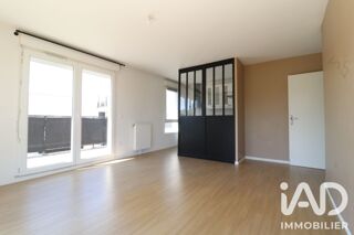  Appartement à louer 3 pièces 62 m²