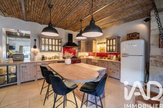  Maison � vendre 8 pi�ces 235 m�