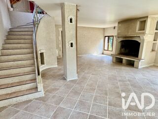  Maison à vendre 5 pièces 217 m²