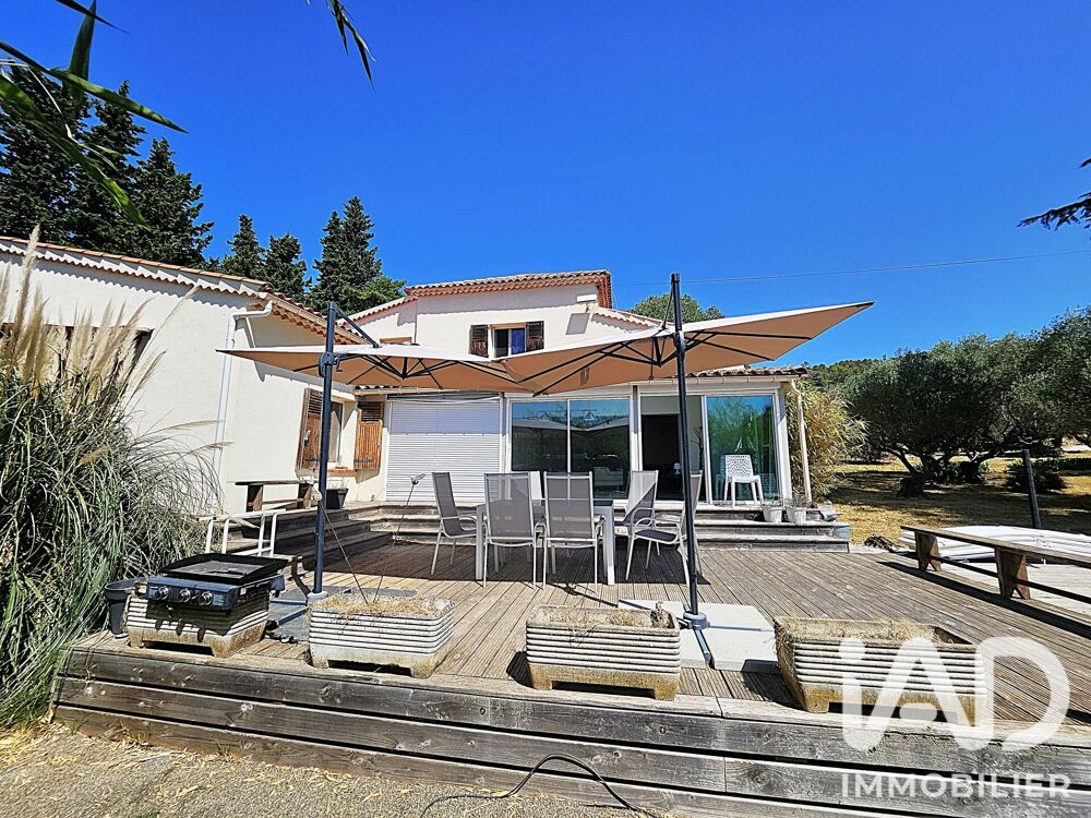 Vente Maison Vente Maison traditionnelle 7 pièces Villecroze