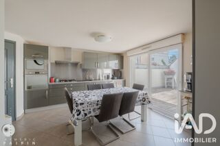  Immeuble à vendre 378 m²