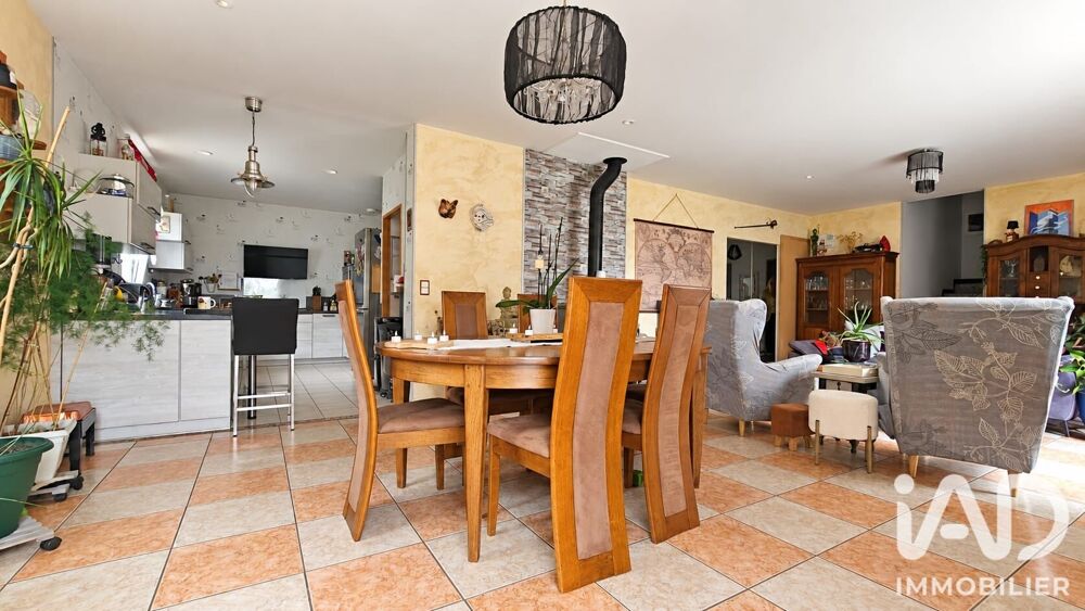 Vente Maison Vente Pavillon 9 pièces Montjavoult