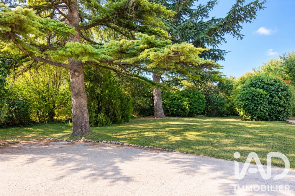 Vente Terrain Vente Terrain à bâtir 538 m&sup2; Saint-saturnin-lès-avignon