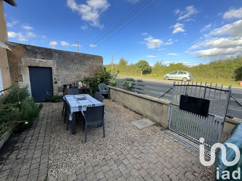 Vente Maison Vente Maison de village 6 pièces Iteuil