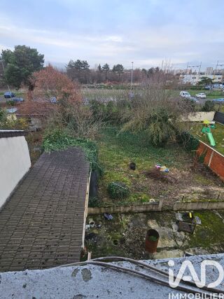  Maison à vendre 10 pièces 185 m²