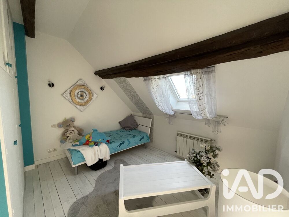 Vente Maison Vente Maison de village 3 pièces La chapelle-saint-ursin