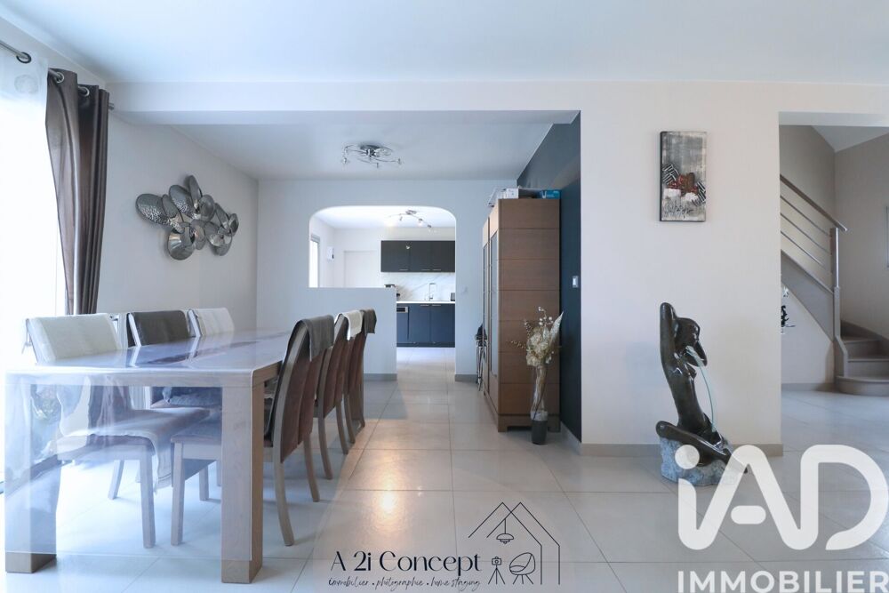 Vente Maison Vente Maison traditionnelle 8 pièces Sainte-luce-sur-loire