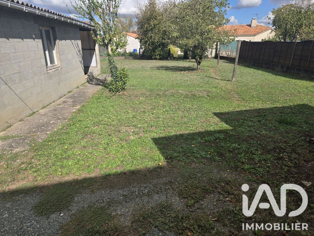 Vente Maison Vente Maison traditionnelle 4 pièces Essarts-en-bocage