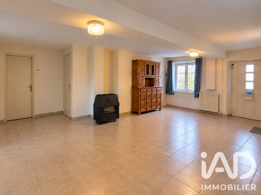 Vente Maison Vente Maison de village 6 pièces Champlat-et-boujacourt