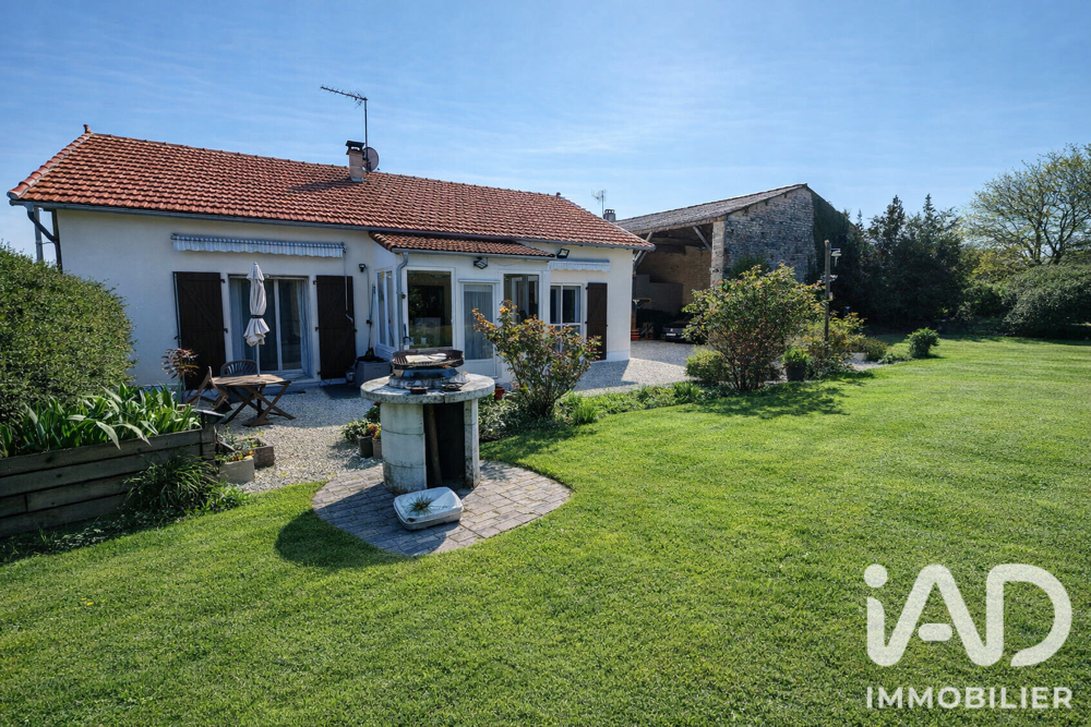 Vente Maison Vente Maison de village 4 pièces Charmé