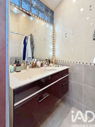  Immeuble � vendre 390 m�