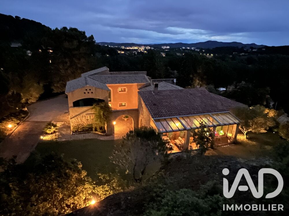 à vendre  Maison Bagnols-sur-Cèze (30200)