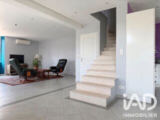  Maison à vendre 8 pièces 214 m²