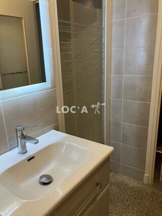  Appartement à louer 3 pièces 55 m²