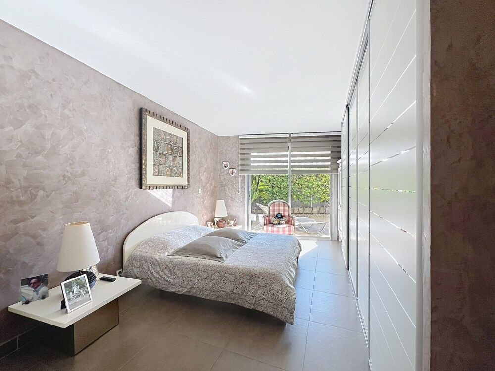 à vendre  Appartement Antibes (06600)