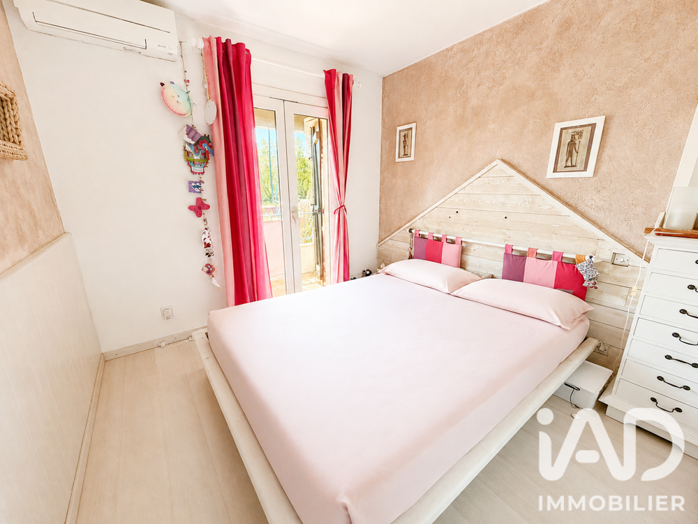 Vente Maison Vente Maison de ville 6 pièces Hyères