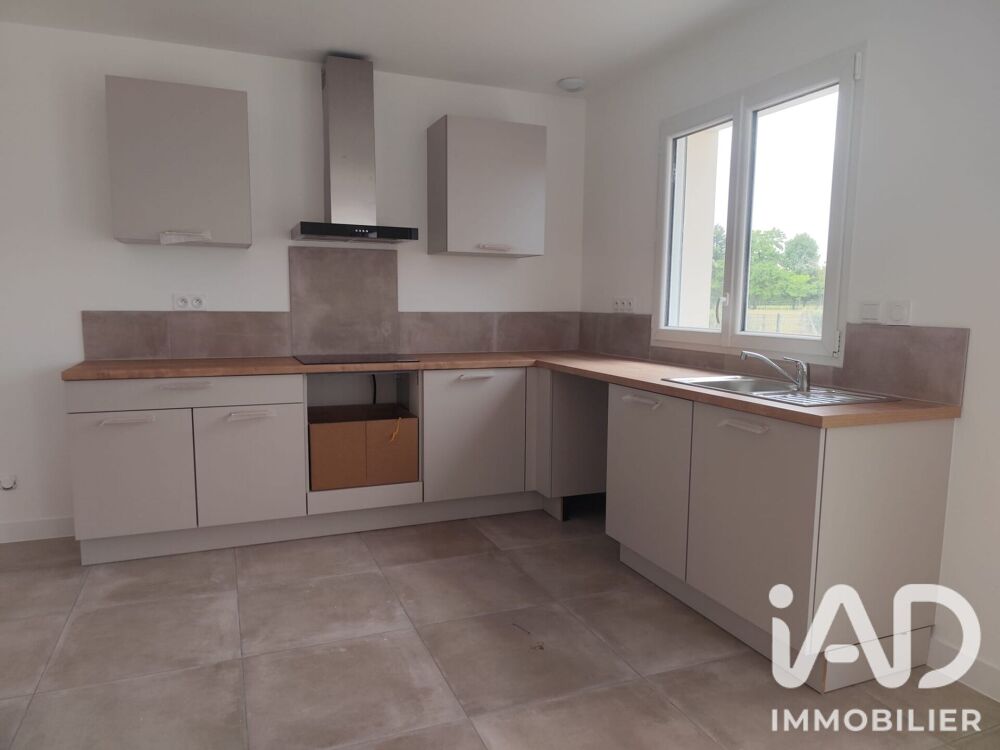 location Maison - 5 pièce(s) - 129 m² Ingré (45140)