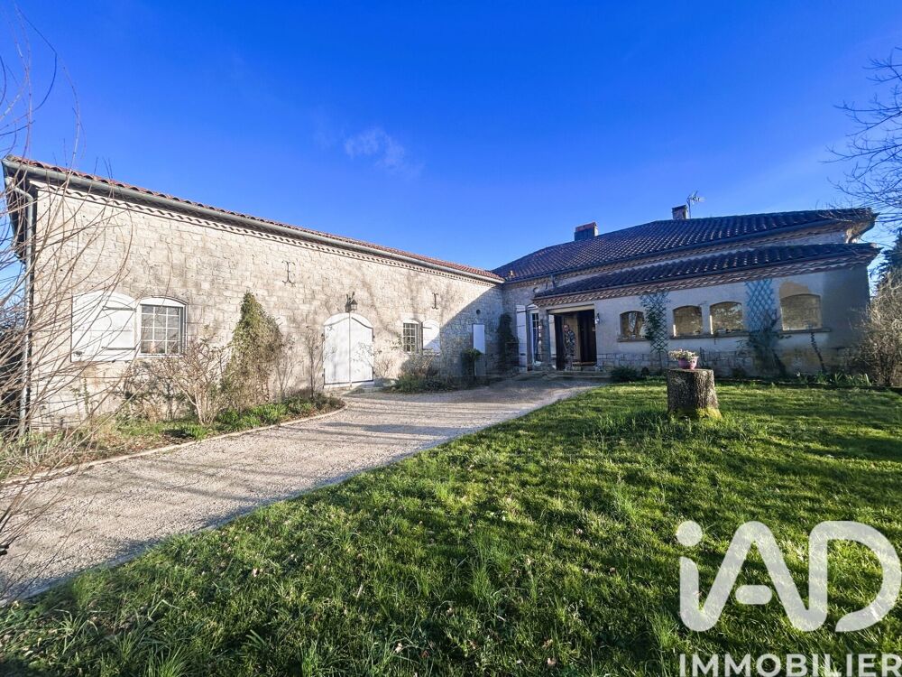 Vente Maison Vente Maison traditionnelle 8 pièces Madaillan