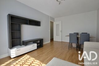  Appartement à louer 2 pièces 45 m²