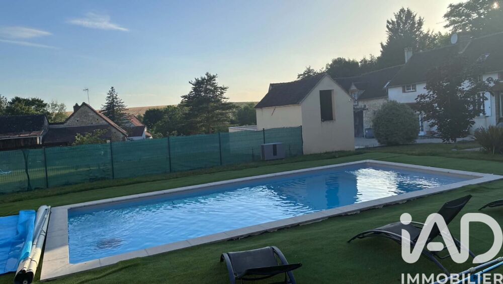 Maison 7 pièces 167 m² · à Venizy · 167 m² · 230 000 €