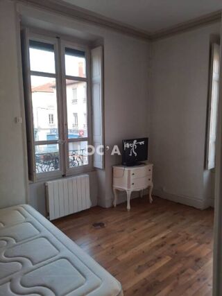  Appartement à louer 3 pièces 55 m²