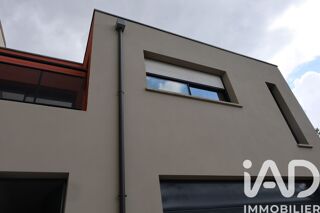  Maison à vendre 6 pièces 196 m²
