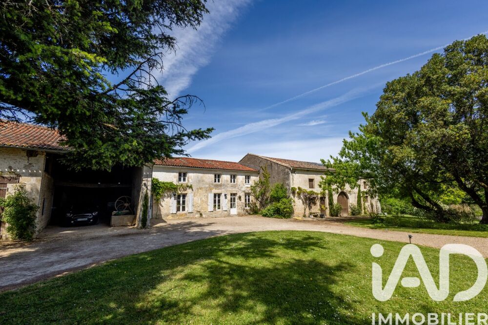 à vendre  Maison François (79260)