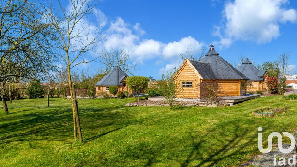 à vendre  Maison Les Herbiers (85500)