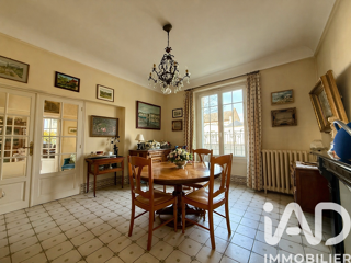  Maison à vendre 10 pièces 265 m²