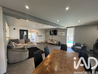  Maison à vendre 8 pièces 254 m²