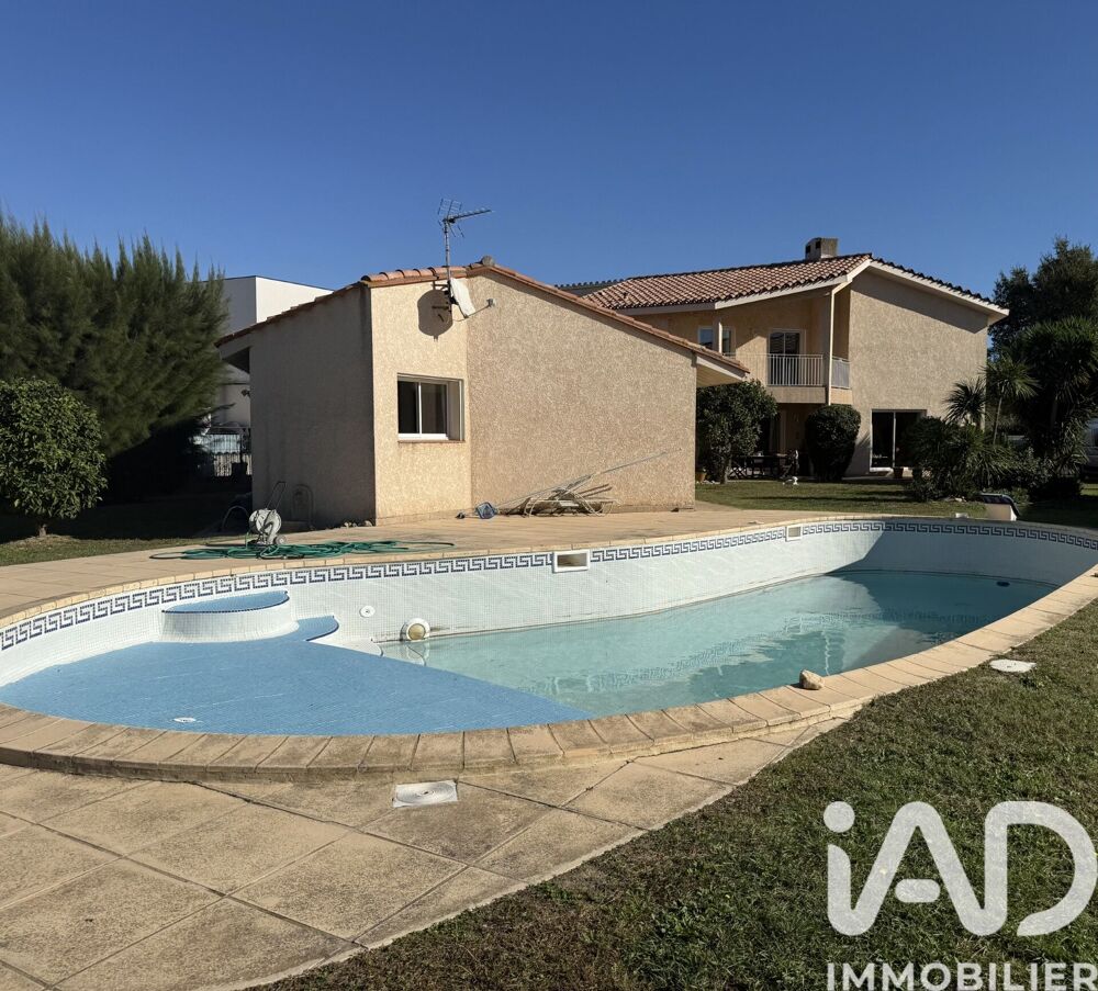 Vente Maison Vente Maison traditionnelle 8 pièces Villelongue-de-la-salanque