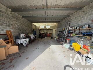  Terrain à vendre 877 m²