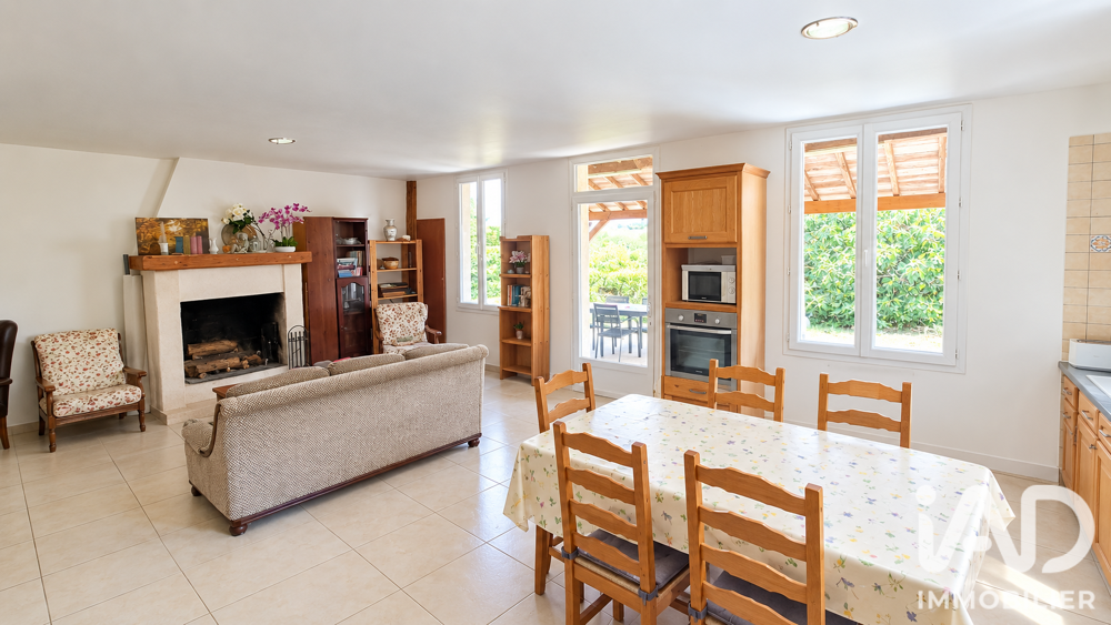 Vente Maison Vente Maison de village 6 pièces Gout-rossignol