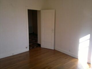  Appartement à louer 2 pièces 68 m²