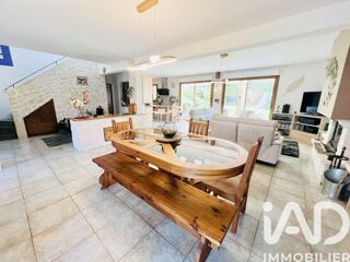  Maison à vendre 8 pièces 209 m²