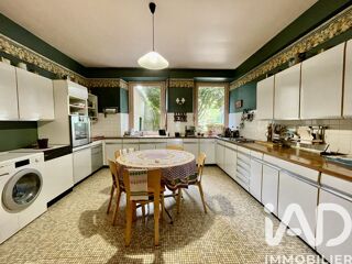  Maison à vendre 14 pièces 339 m²