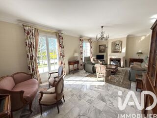  Maison à vendre 10 pièces 216 m²