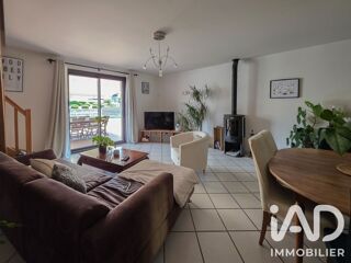  Appartement à louer 5 pièces 134 m²