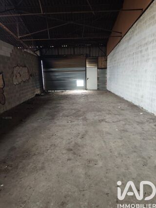  Parking / Garage � vendre 120 m�