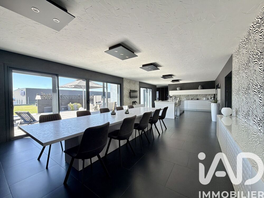 Vente Maison Vente Maison d'architecte 8 pièces Saint-jean-kourtzerode