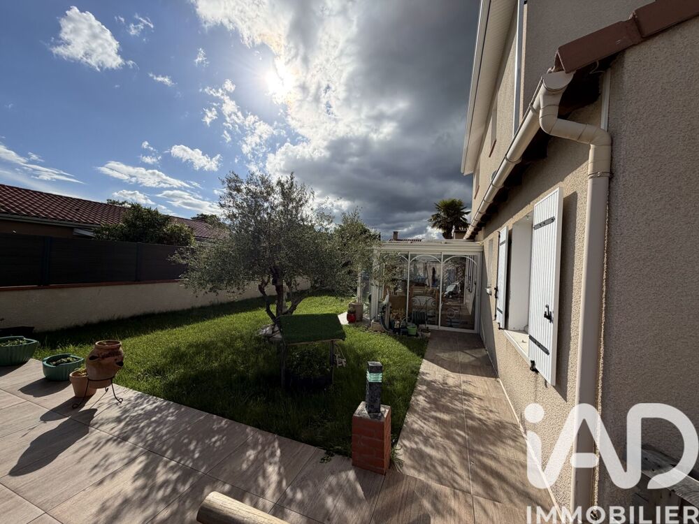 Vente Maison Vente Maison traditionnelle 7 pièces La salvetat-saint-gilles