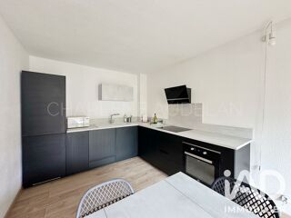  Appartement à louer 4 pièces 80 m²