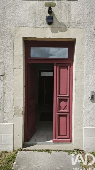  Immeuble à vendre 588 m²