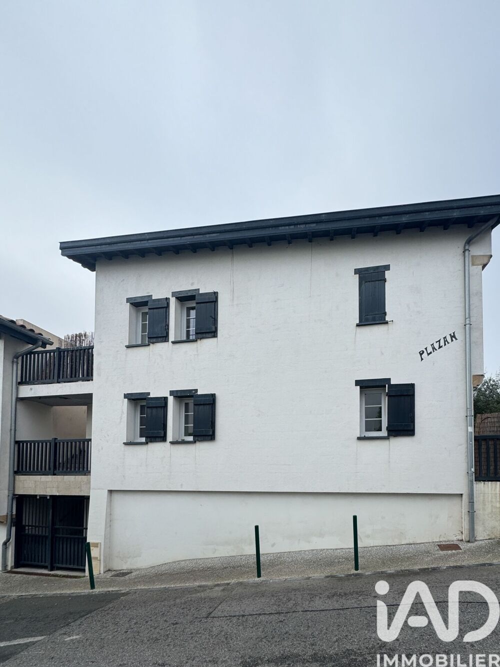 � vendre  Appartement Gu�thary (64210)