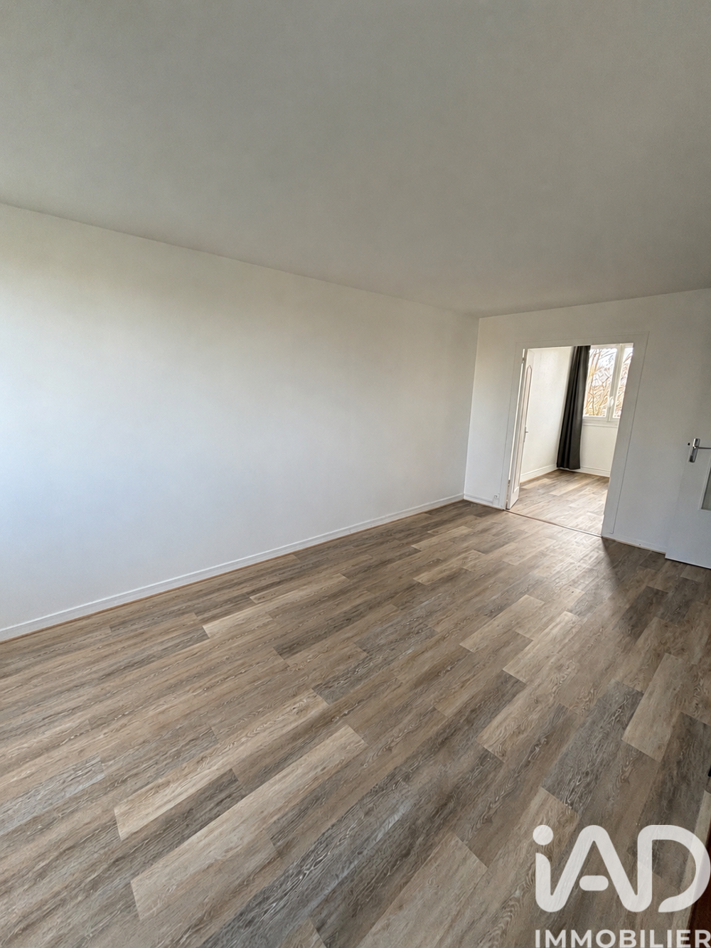location Appartement - 3 pièce(s) - 55 m² Noisy-le-Grand (93160)
