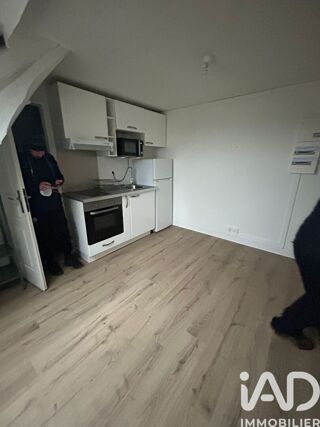  Immeuble � vendre 331 m�